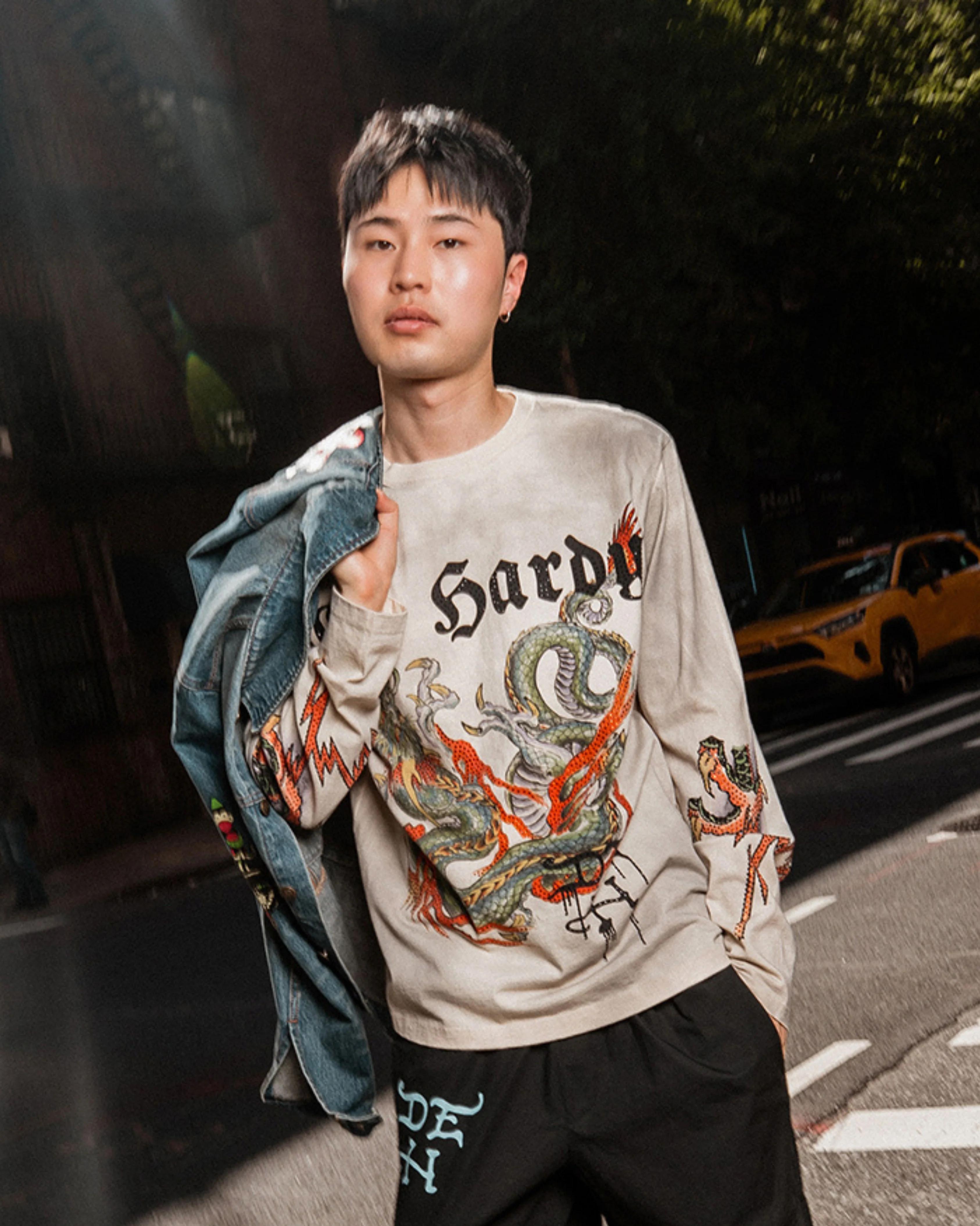 2607-limited-edition-rhinestone-dragon-ls-tee-3.webp Limited Edition Rhinestone Dragon Ls Tee